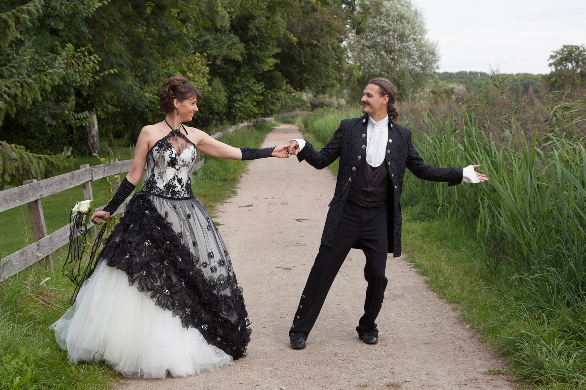 Brautpaar, Natur, Pferdekoppel, Tanz